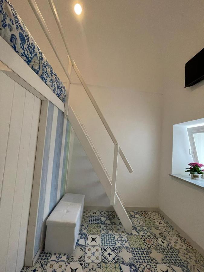 Petit Maison Jeranto Nerano Exteriör bild