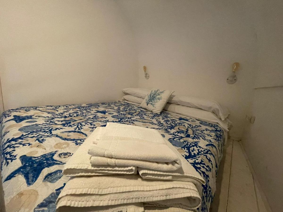 Petit Maison Jeranto Nerano Exteriör bild